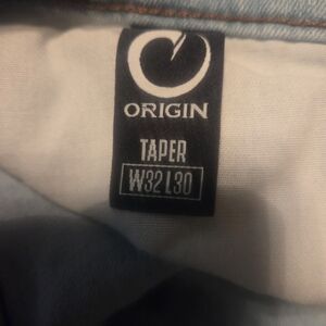 Major Steal**Never Worn. Origins Men's Taper Jeans in Black